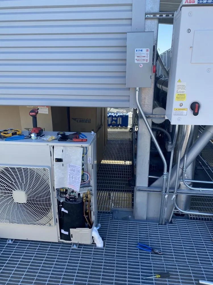 Affordable emergency electrical service in San Lorenzo, CA by Ellison Electric and Solar