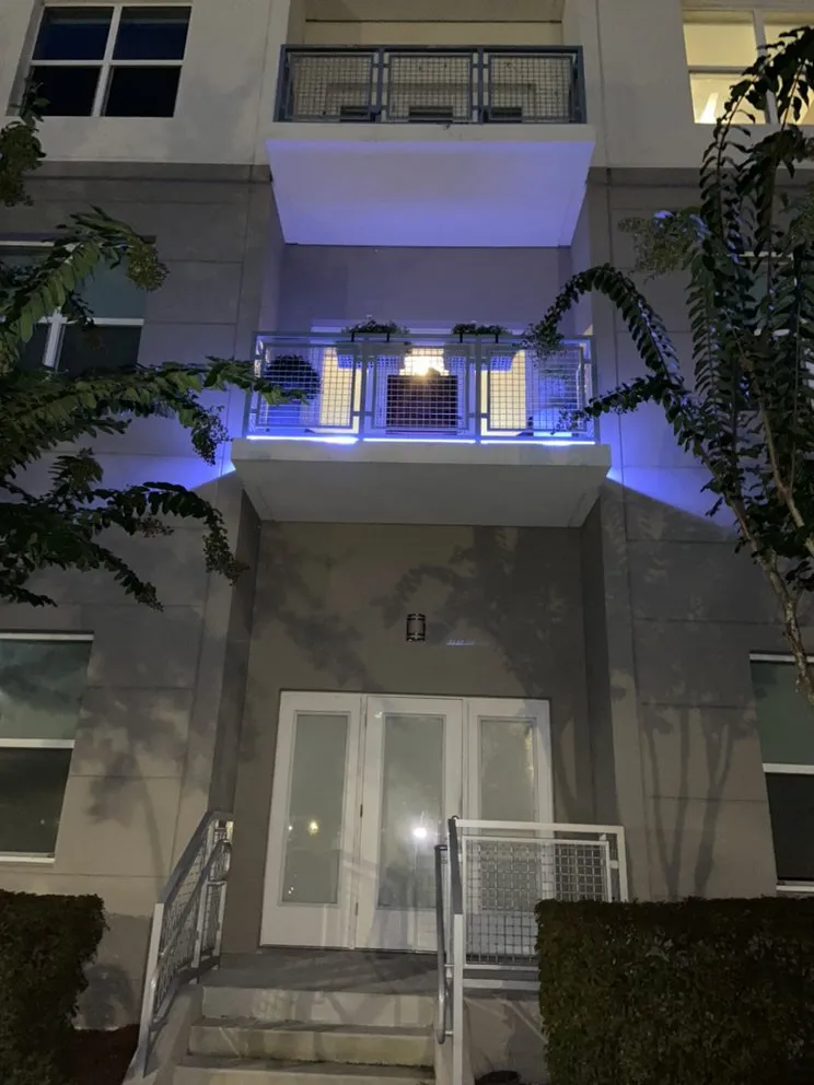 Slide of Elm Electric