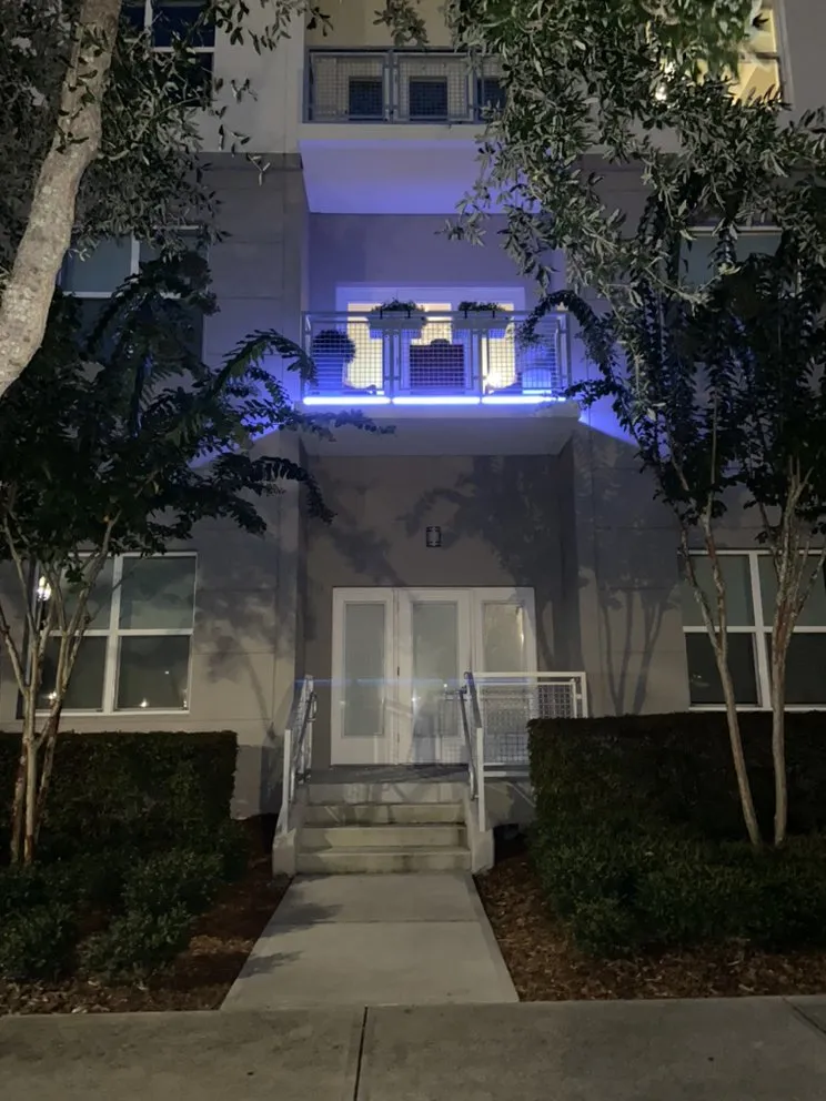 Slide of Elm Electric