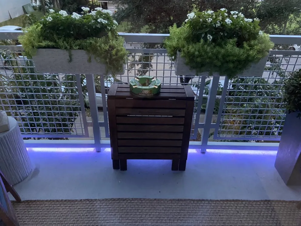 Slide of Elm Electric