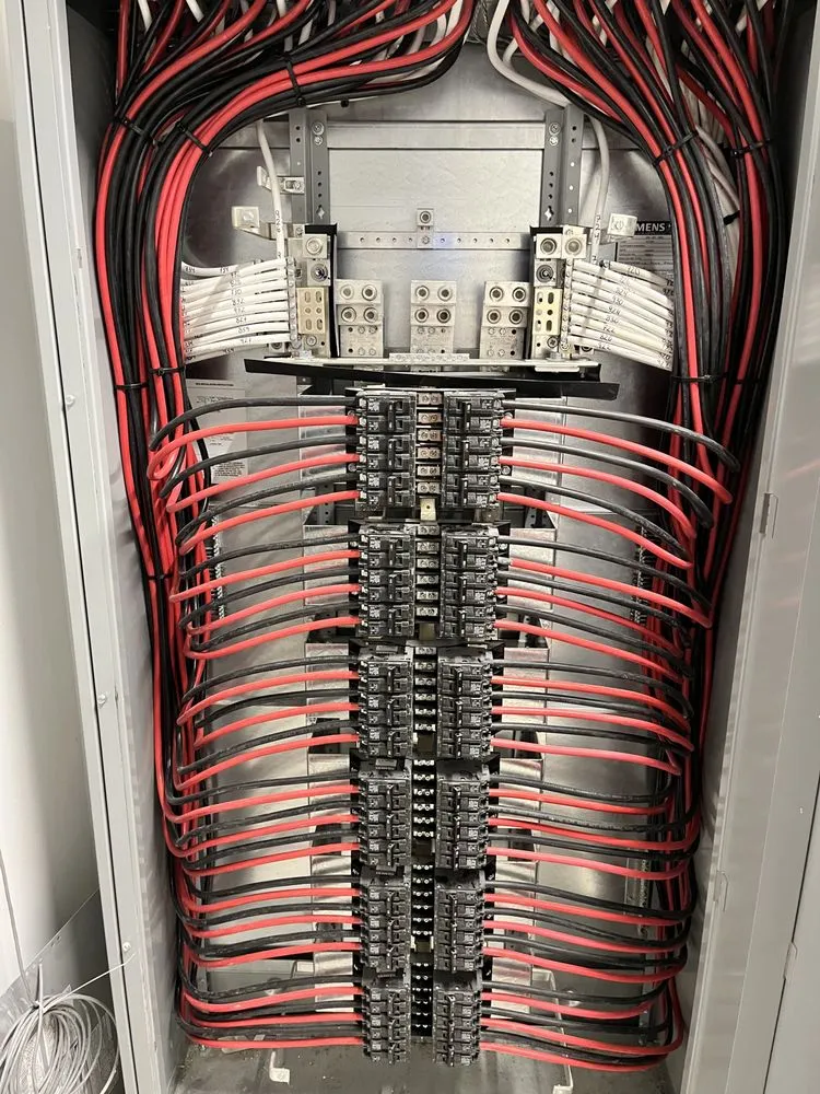 Slide of Eloh Electric