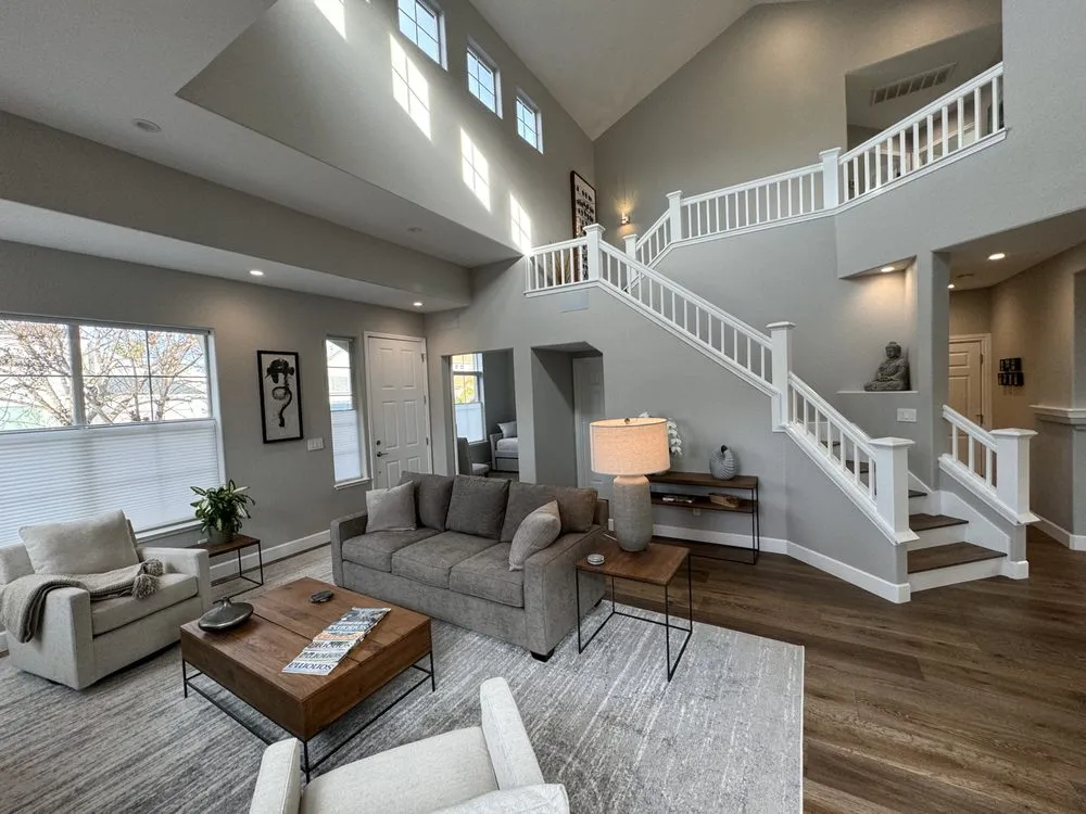 Slide of Elovolt Electrical Contractor