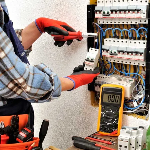 Slide of ELS Electric Services