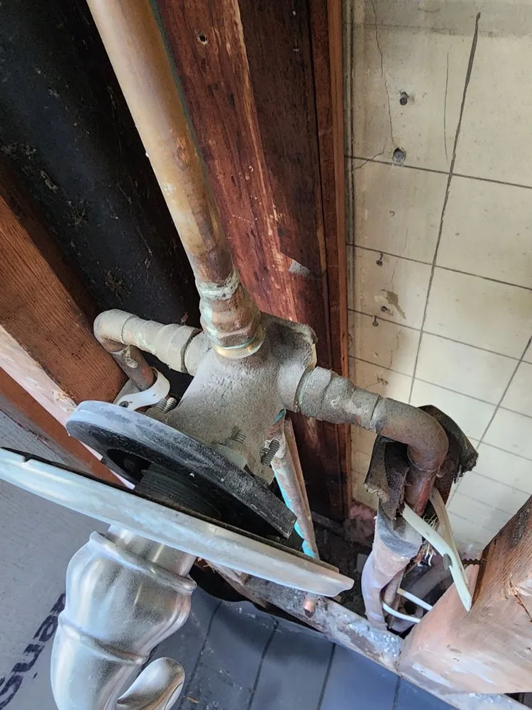 Slide of ELS Tile and Remodeling