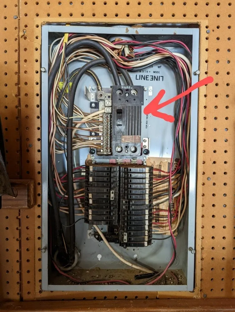 Reliable electrician providing outlet and switch repair in , 