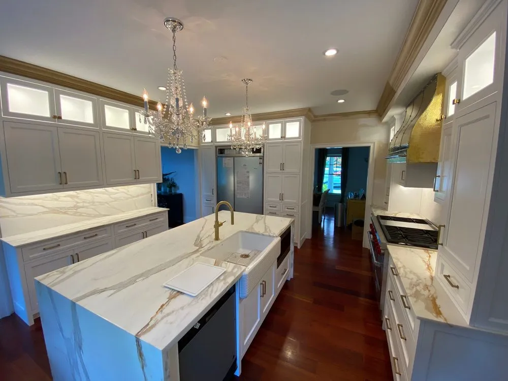 Slide of eLux Electrical Solutions