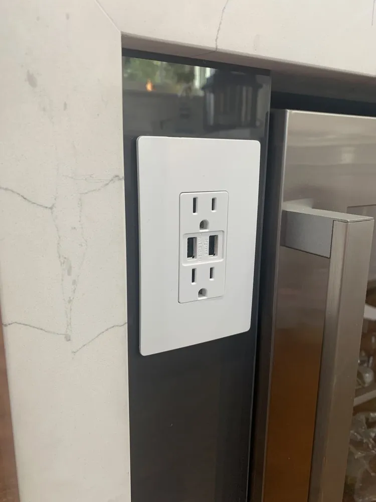 Slide of eLux Electrical Solutions