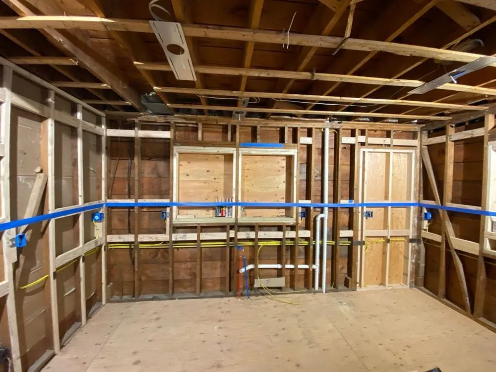 Slide of eLux Electrical Solutions