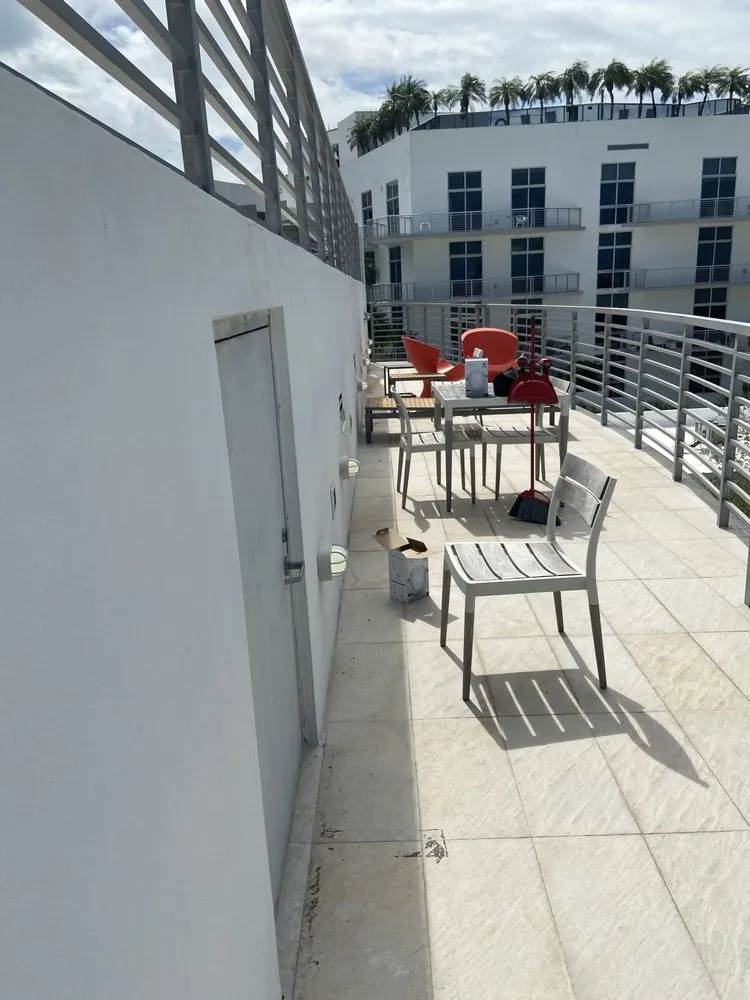 Slide of Elvis Electrical