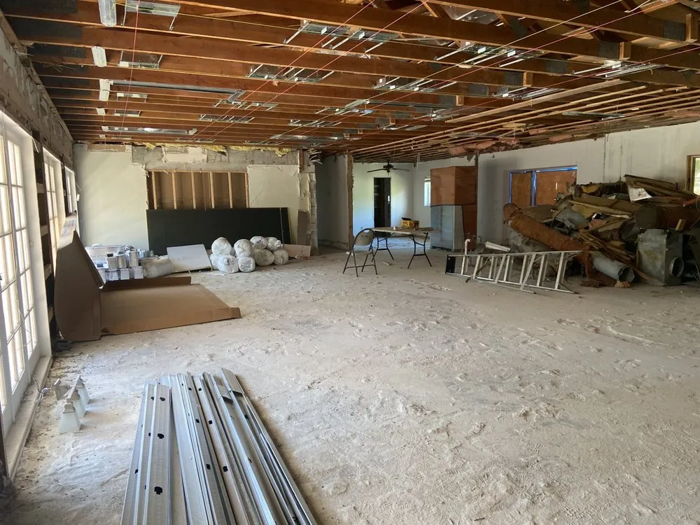 Slide of Elvis Electrical