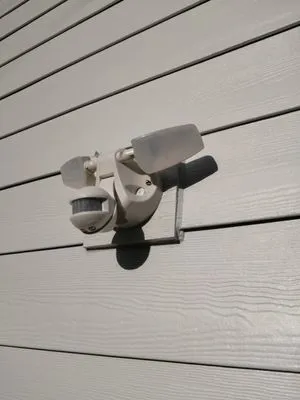 Elvis Electrical Logo