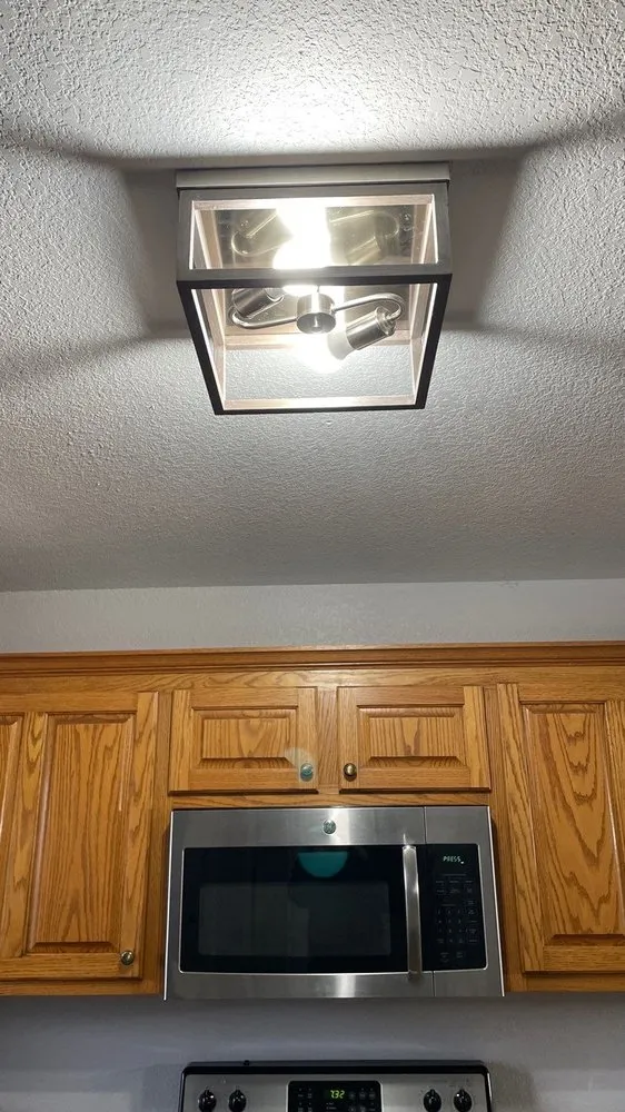 Professional emergency electrical service in Mabelvale, AR by EM Electric