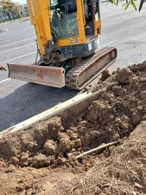 EM Electrical Services Logo