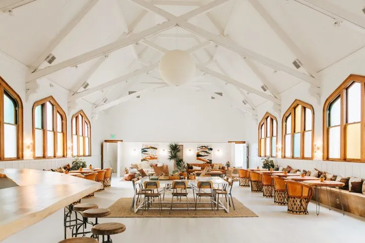 Slide of Emanuel Morales Electric