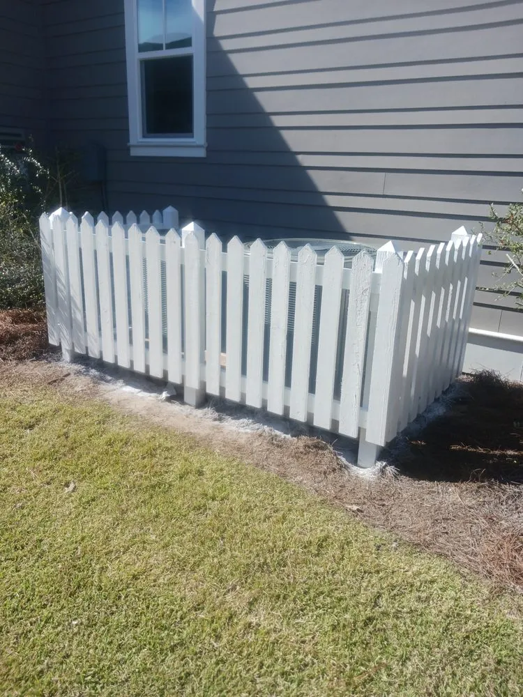 Slide of Emerald Coast Handyman Services