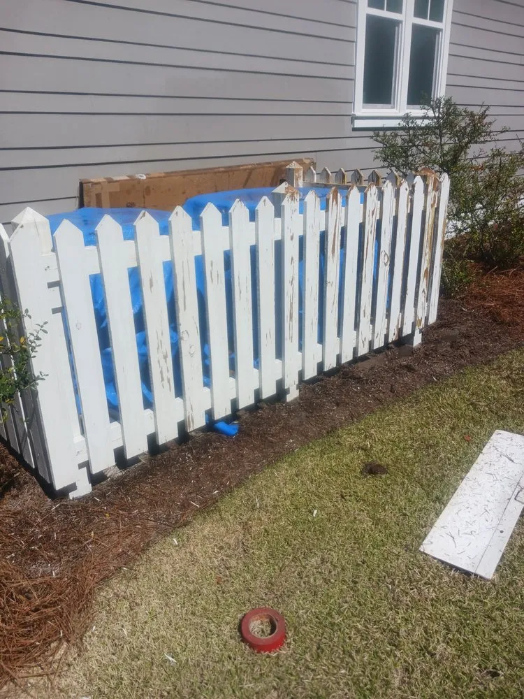 Slide of Emerald Coast Handyman Services