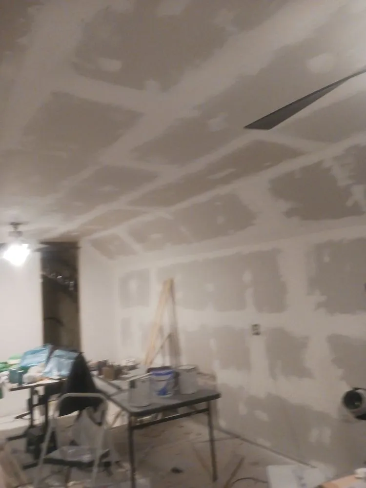 Slide of Emerald Coast Handyman Services