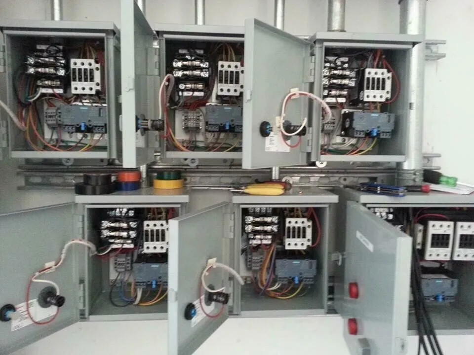 Slide of Emerald Electric