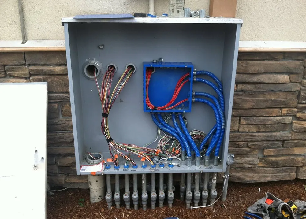 Slide of Emerald Electric NW