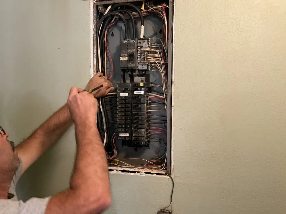 Slide of Emerald Home Services- Stuart