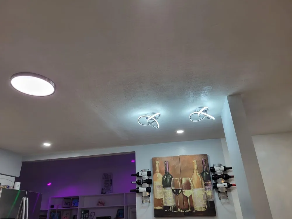 Slide of Emerald Horns Electric