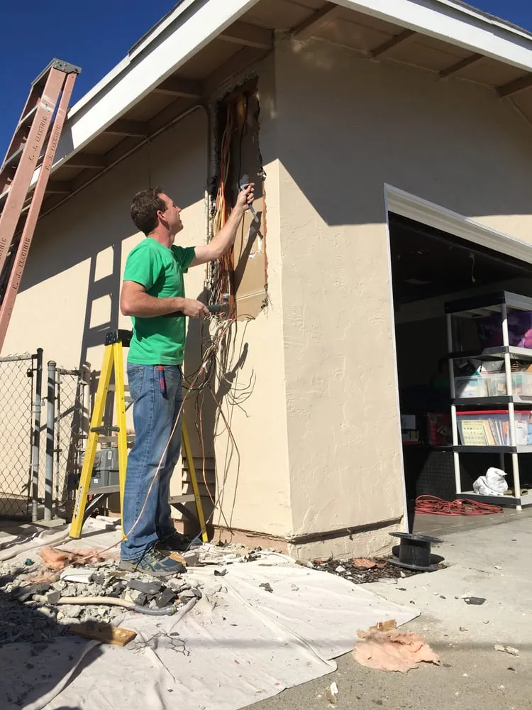 Slide of Emerald Pacific Electric