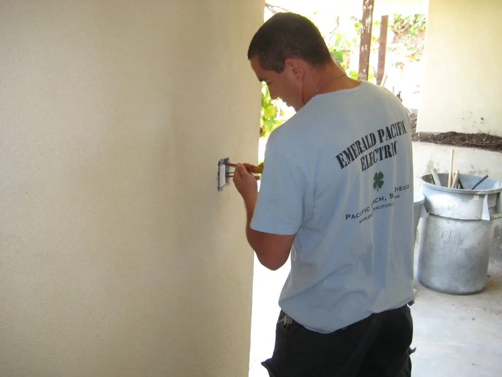 Slide of Emerald Pacific Electric