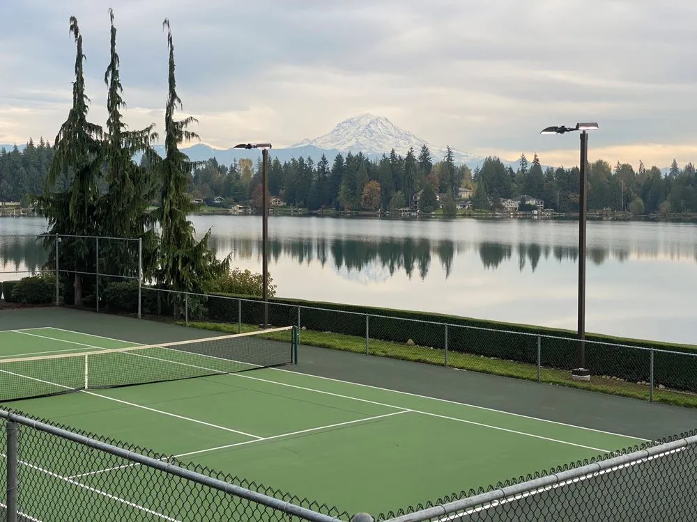 Certified outlet and switch repair service in ,  - Emerald State Electric