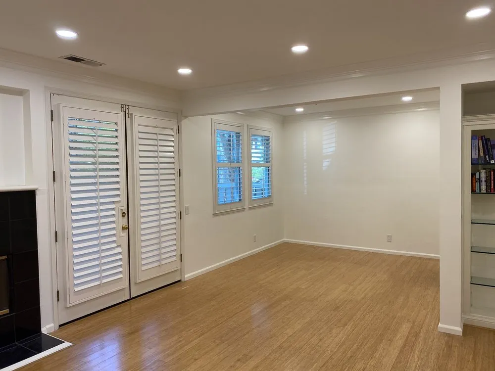 Slide of Eminent Electrical