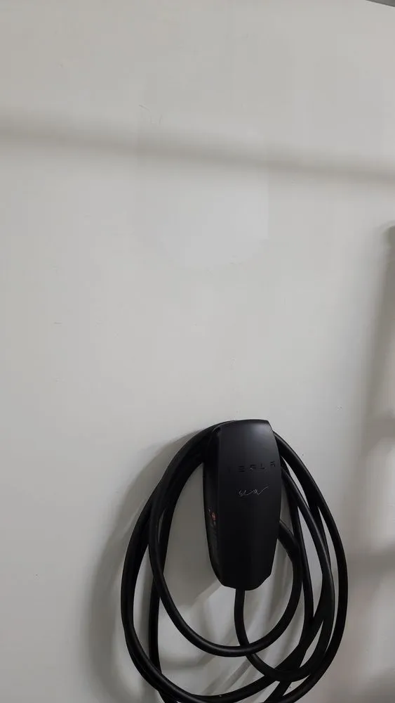 Slide of Eminent Electrical