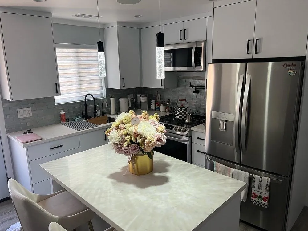 Reliable outlet and switch repair in San Fernando Valley, CA by EMK Electrical Services