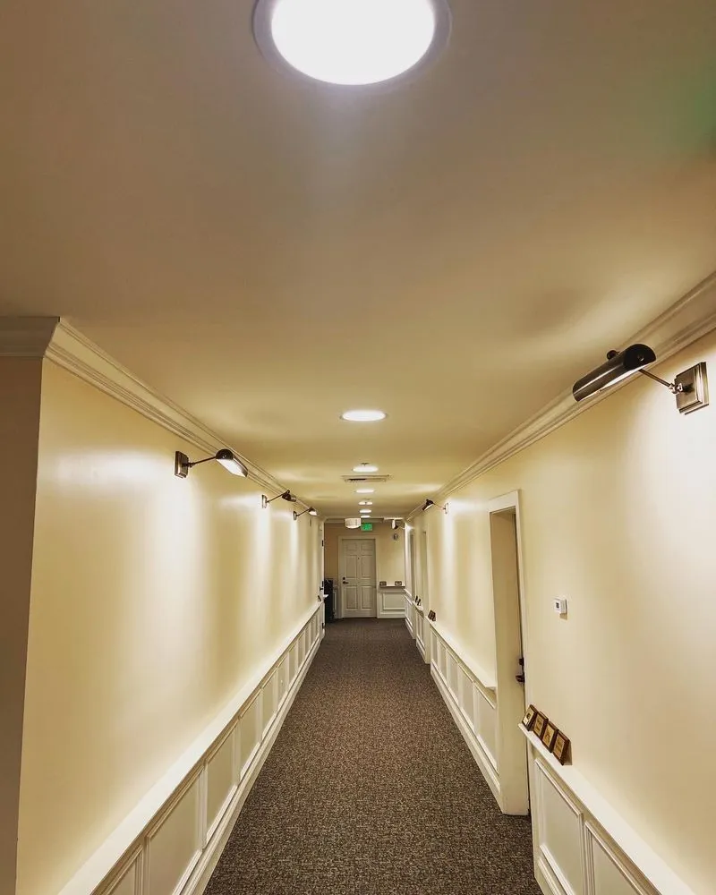 Reliable outlet and switch repair service in San Fernando Valley, CA - EMK Electrical Services