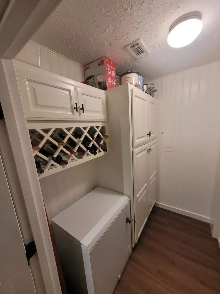 Slide of Emmett By Design