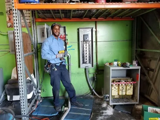 Empire Electric Logo