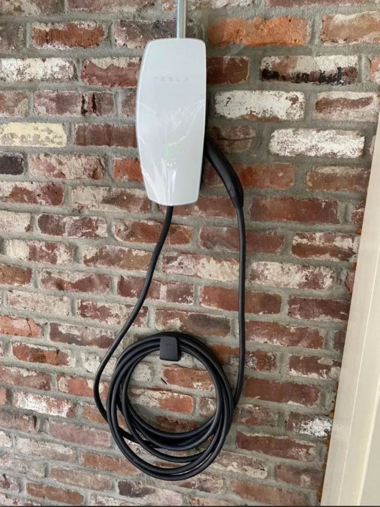 Reliable outlet and switch repair experts serving , - Empire Electric