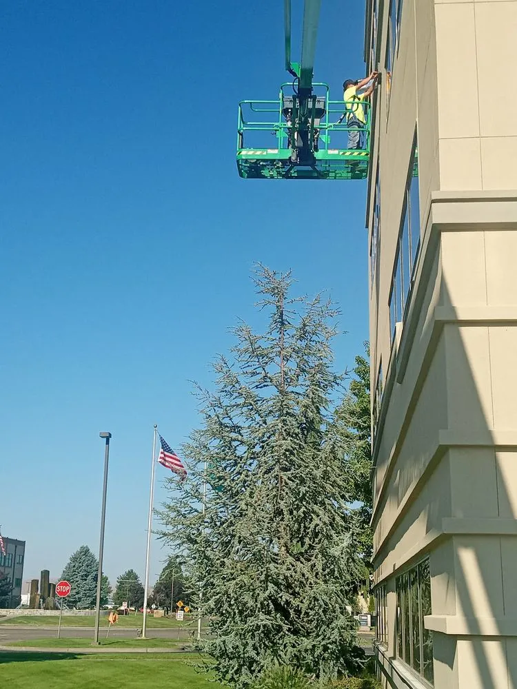 Slide of Empire Electric USA