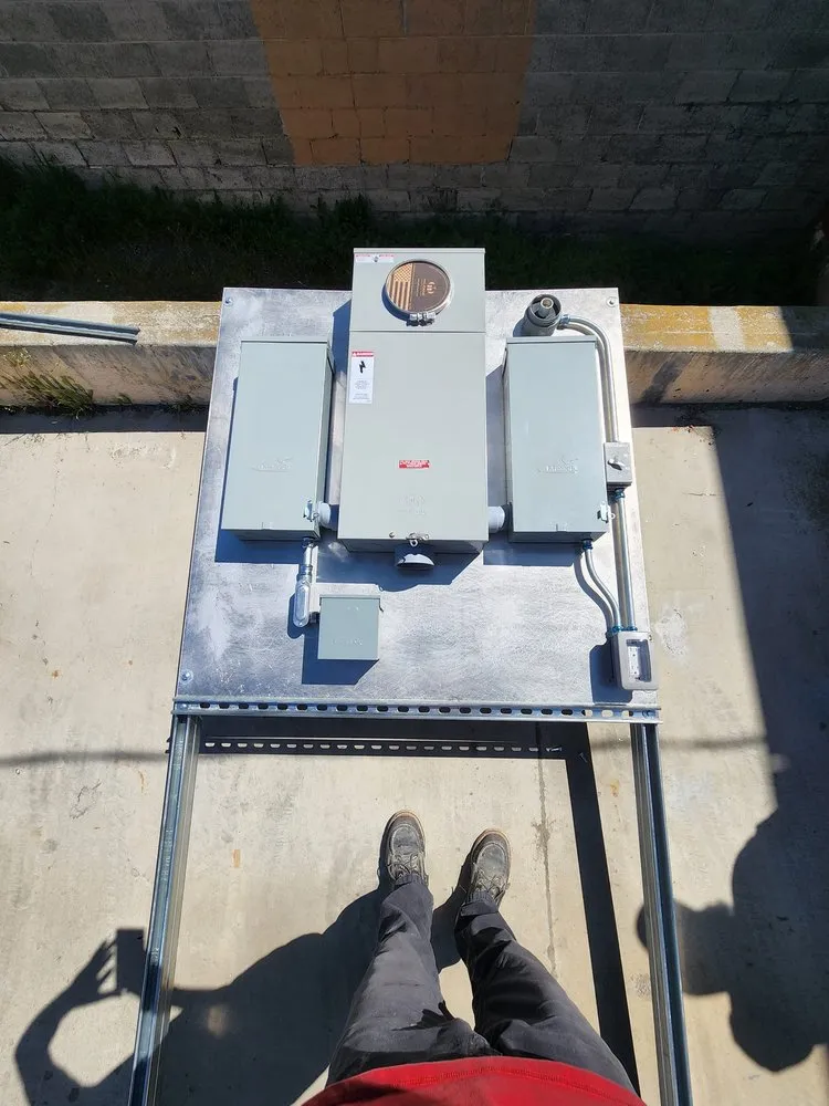 Slide of Empire Electric USA