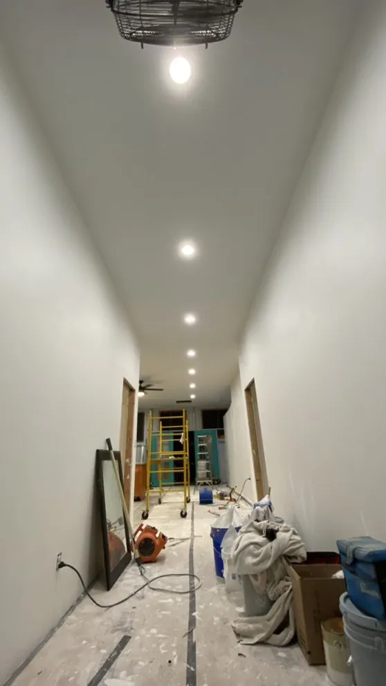 Expert electrician providing electrical repair in Mililani, HI - Empire Electrical