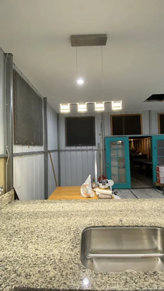 Certified electrician providing outlet and switch repair in Mililani, HI - Empire Electrical
