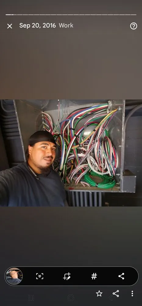Expert electrician providing emergency electrical service in San Fernando Valley, CA - Empire Energy Solution