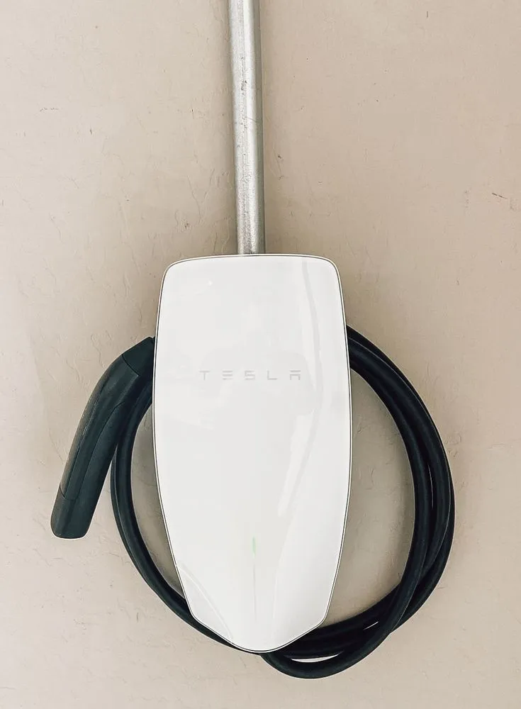 Slide of Empowered Electrical Solutions