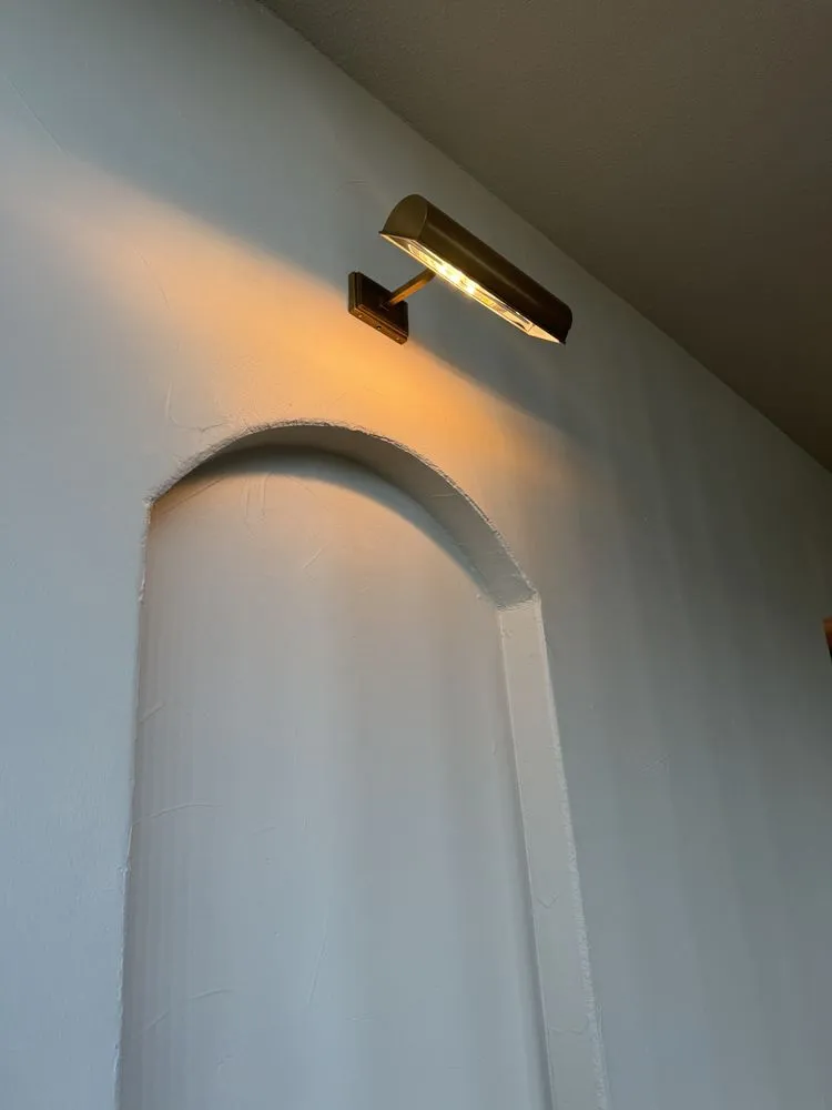 Slide of Empwr Electric