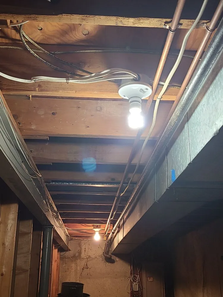 Slide of Ems General Contractors