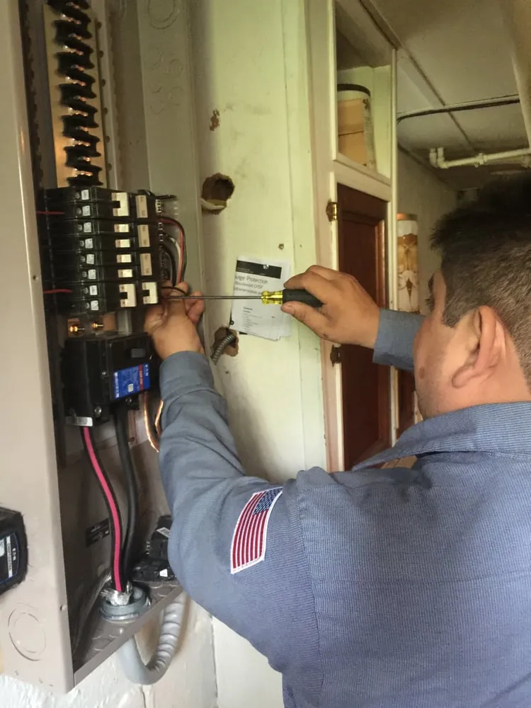 Slide of Ems General Contractors