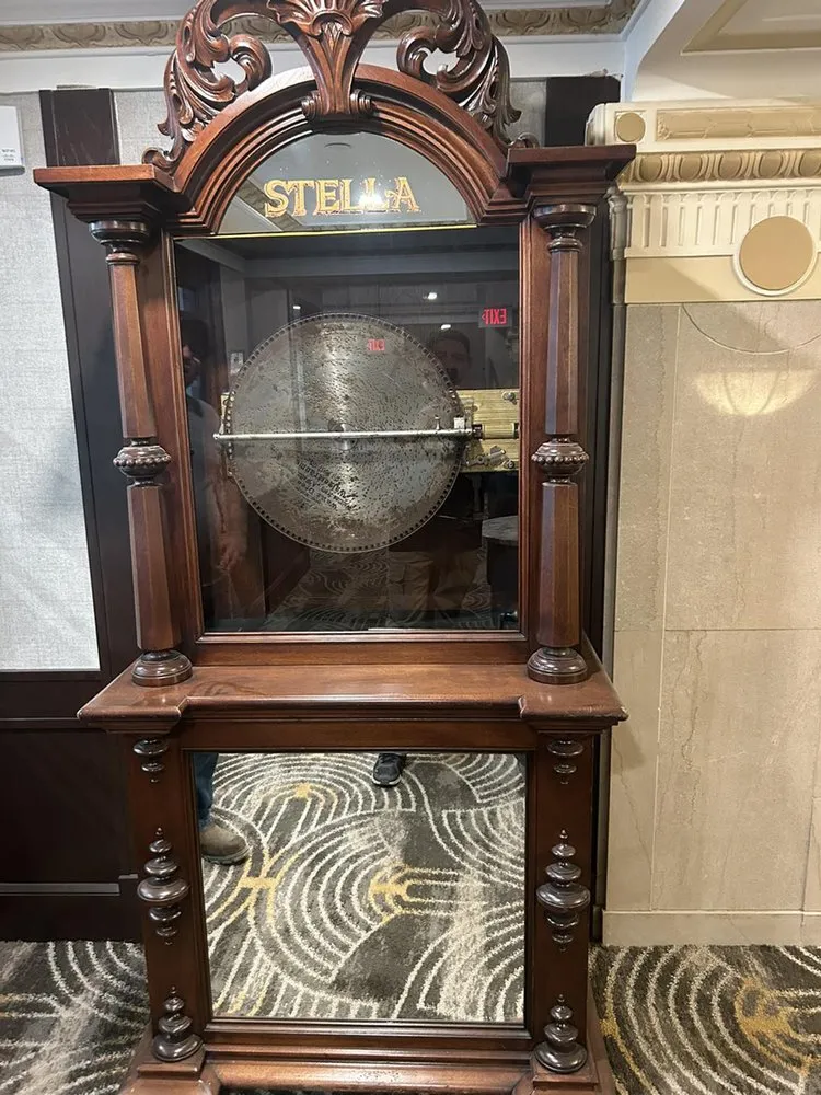 Licensed outlet and switch repair experts serving ,  - EMSR - Electrical Contractors