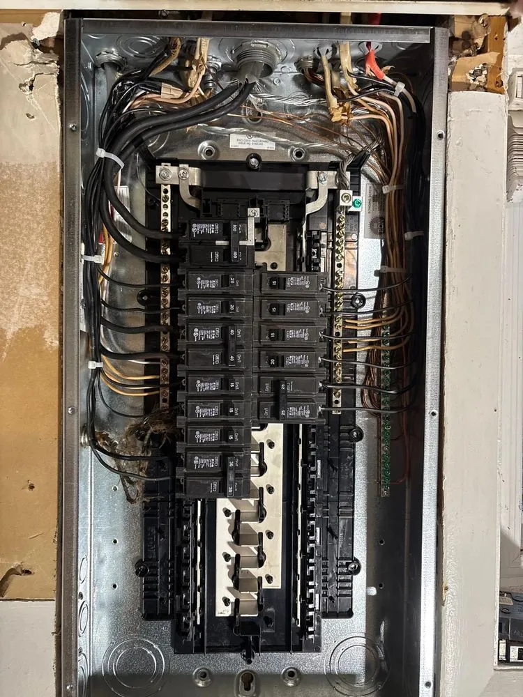 Slide of Enara Electric