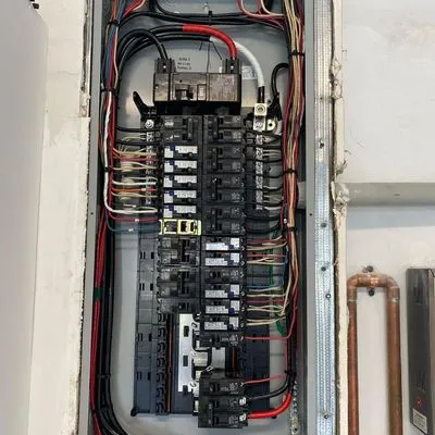 Encompass Electrician Logo