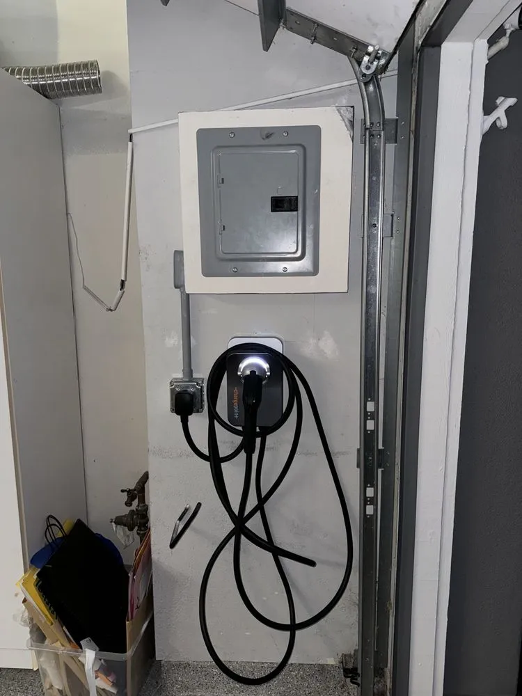 Slide of Encreso Electric