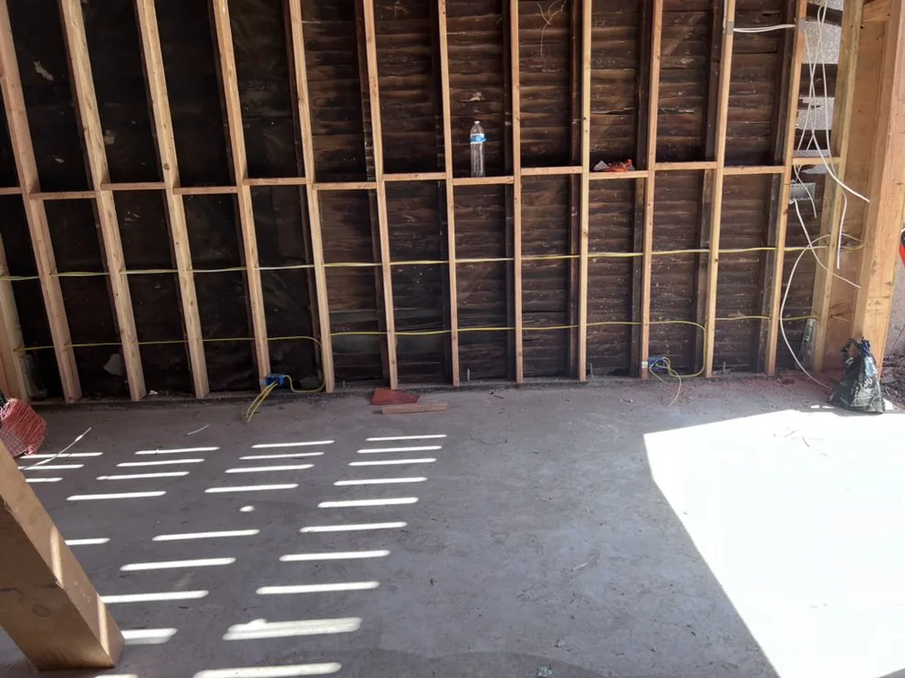 Slide of END Electric