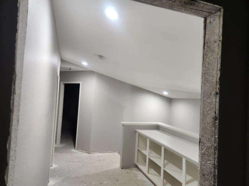 Slide of Endless Electric